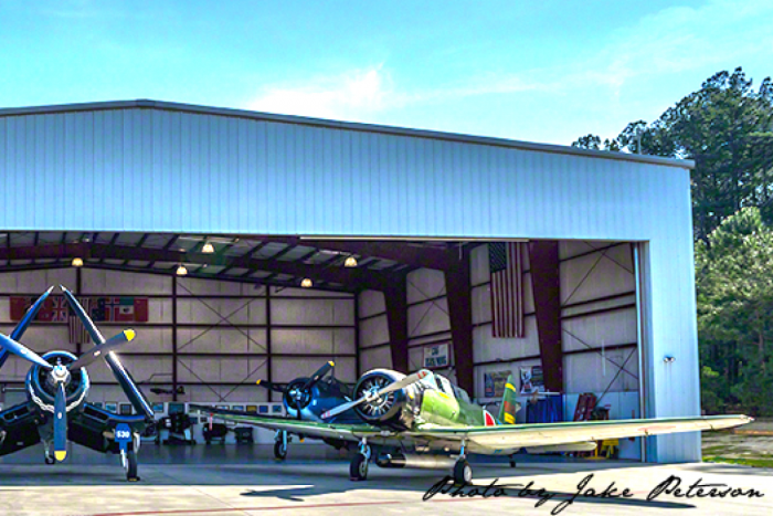 detroit city airport hangar rental